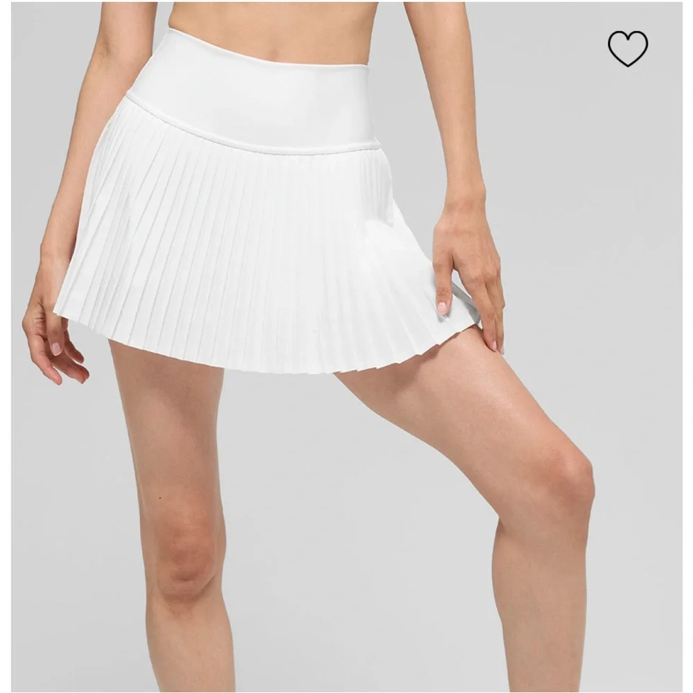 ALO Yoga White Mini Pleated Skirt